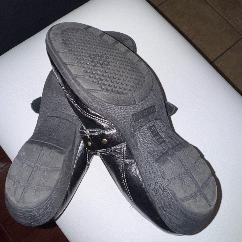 AEROSOLES Black Leather Mary Jane shoes with Buckle Detail size 8.5 - Picture 4 of 5